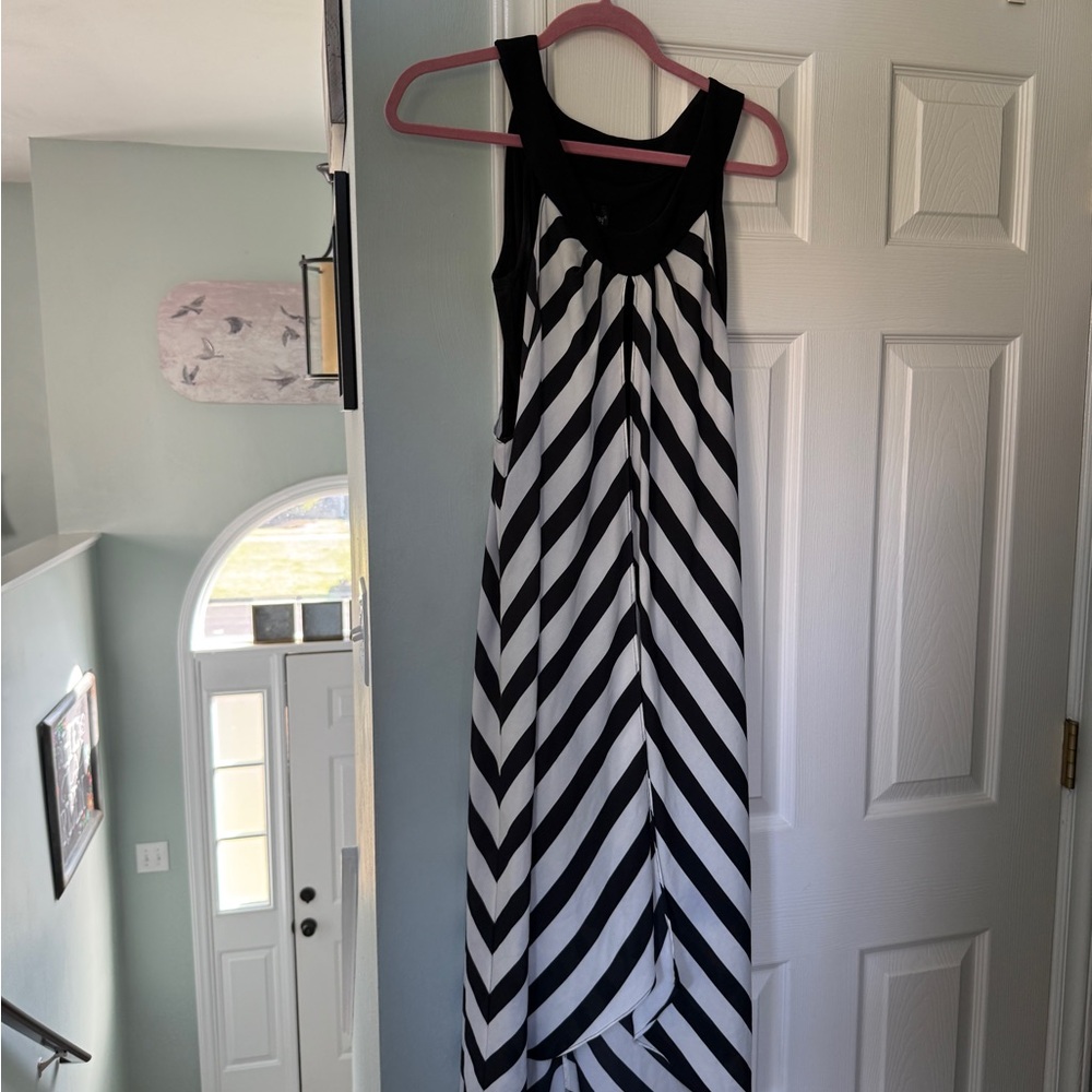 Frank Lyman Black & White Striped Maxi Dress - Women's Sleeveless Dress